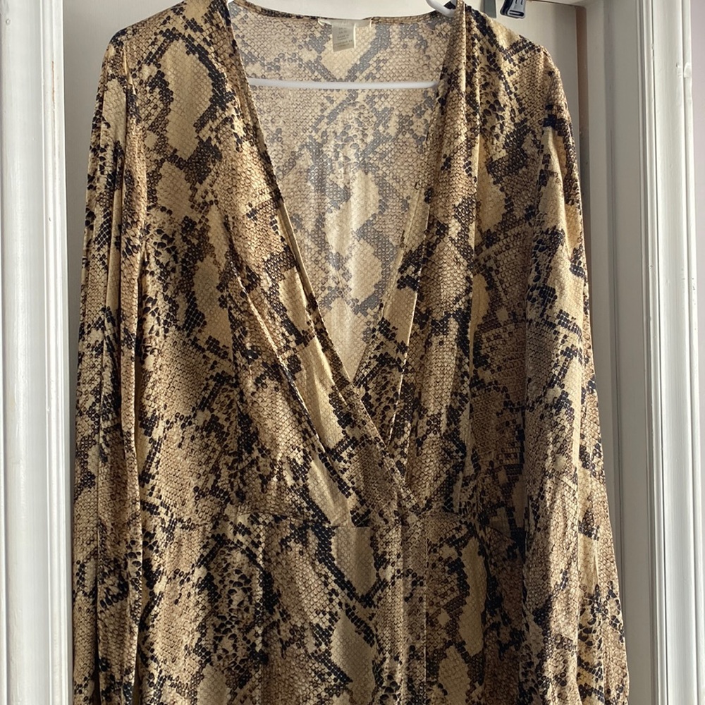 WORN ONCE BEAUTIFUL DRESS